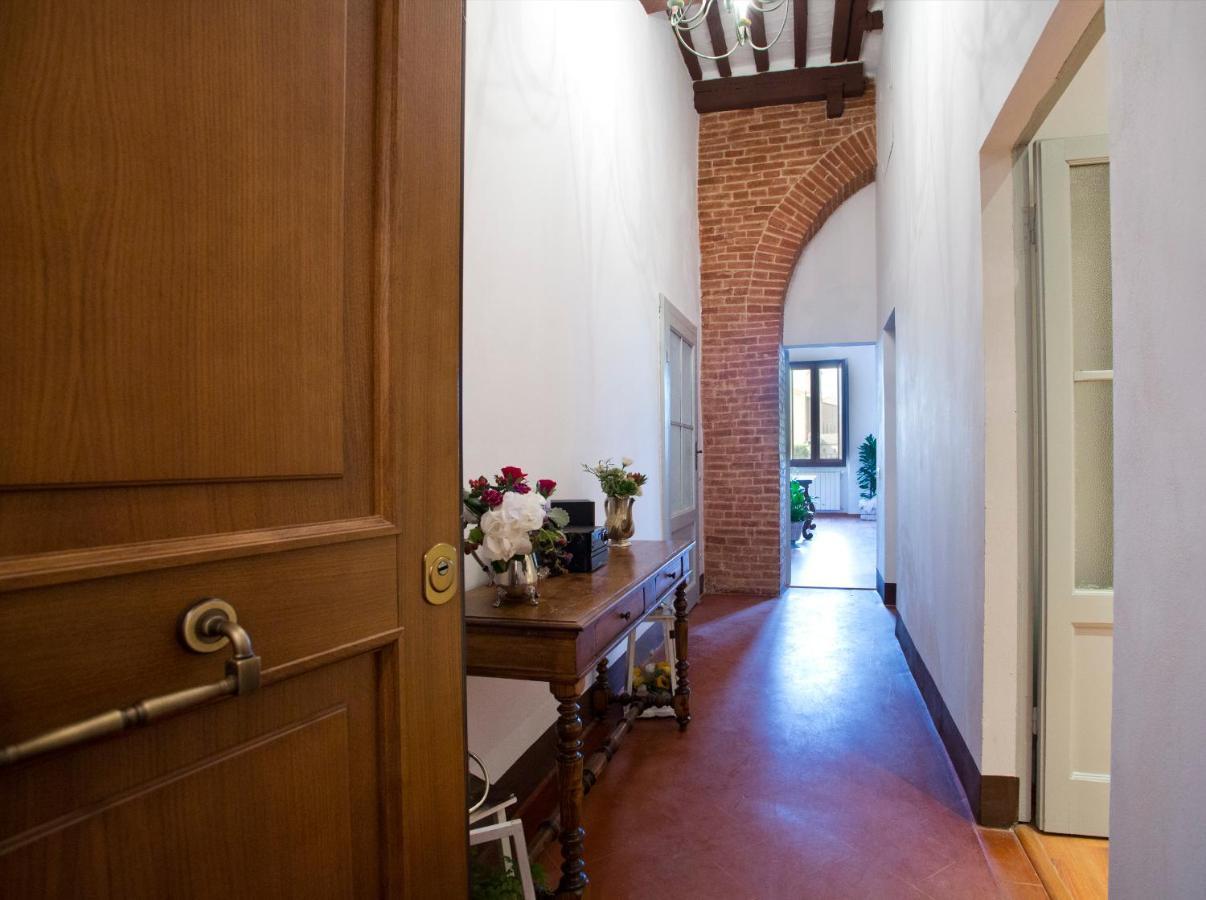 Residenza D'Epoca Palazzo Piccolomini Siena Exterior foto